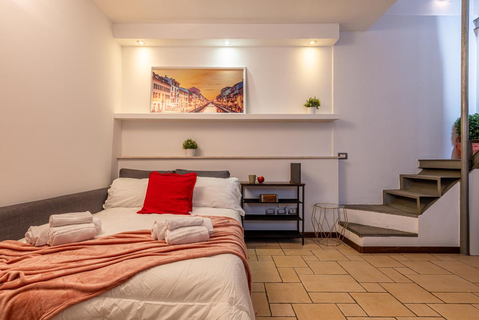 Romantic Suite Navigli - 15Min Duomo - Free Parking Milaan Buitenkant foto